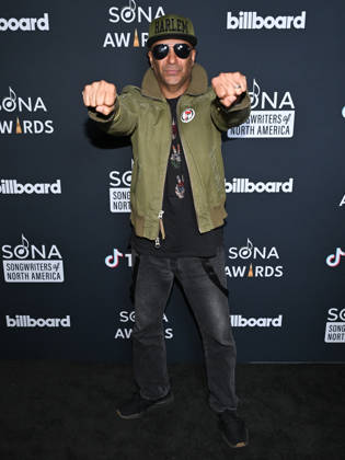 October 29, 2026, Los Angeles, California, USA: American guitarist, singer, songwriter, and political activist TOM MORELLO, 62, attends 2026 (Songwriters of North America) SONA Awards. Los Angeles USA  - ZUMAb173 20261029_aap_b173_060 Copyright: xBillyxBennightx