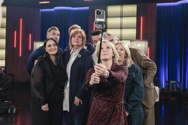 Gamze Kubasik, Micky Beisenherz, Christine Westermann, Giovanni Zarrella, Susan Link, Götz Alsmann, and Miriam Neureuther during the taping of the WDR talk show Kölner Treff at WDR Studio BS 3 in Cologne, October 29, 2026 Foto:xR.xSchmiegeltx xFuturexImagex koelner_treff2910_6005