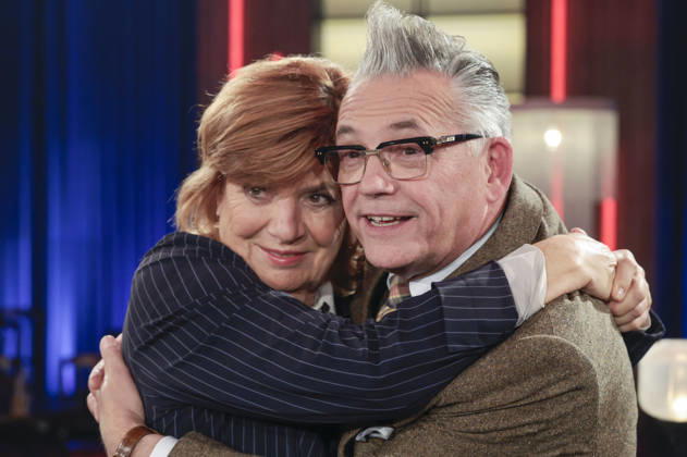 Christine Westermann and Götz Alsmann during the taping of the WDR talk show *Kölner Treff* at WDR Studio BS 3 in Cologne, October 29, 2026 Foto:xR.xSchmiegeltx xFuturexImagex koelner_treff2910_6020
