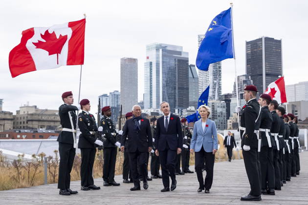 October 30, 2026, Montreal, Pq, CANADA: Prime Minister Mark Carney, centre, arrives at the EU-Canada summit with President of the European Council, Antonio Costa, left, and President of the European Commission, Ursula von der Leyen, in Montreal on Friday, Oct. 30, 2026. Montreal CANADA  - ZUMAc35_ 20261030_zaf_c35_008 Copyright: xChristopherxKatsarovx