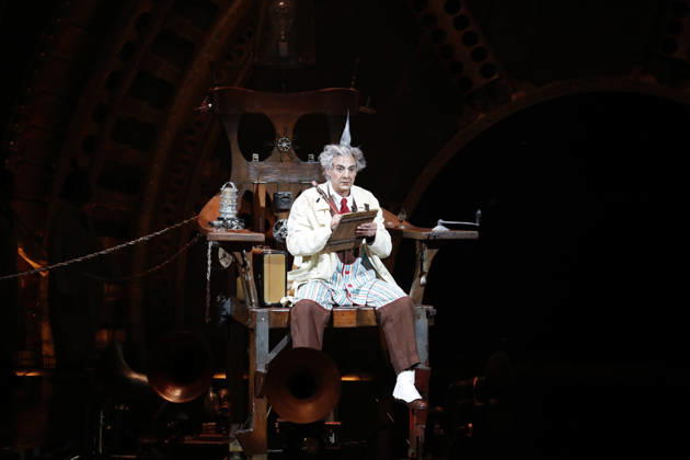 October 30, 2026, Madrid, Community Of Madrid, Spain: Artists and acrobats of Cirque du Soleil perform live on stage during the opening premiere of KURIOS - Cabinet of Curiosities (Gabinete de Curiosidades) under the iconic Big Top (Gran Carpa) at Escenario Puerta del Angel in Madrid, Spain, on Friday, October 30, 2026. Directed by Michel Laprise and celebrated as one of Cirque du Soleil s most acclaimed productions, the steampunk-inspired spectacle arrives in the Spanish capital following its successful engagement in Barcelona to conclude its Spanish tour. Set in a late 19th-century mechanical universe, the show follows an ambitious inventor known as The Seeker who unlocks a cabinet of curiosities, unleashing world-class contortionists - ZUMAo127 20261030_zep_o127_071 Copyright: xHugoxOrtunox