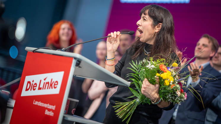 Elif Eralp, of The Left, a potential future governing mayor, delivers a speech at The Left’s special state party convention to decide on whether to begin coalition negotiations in Berlin, Berlin, Germany, Dong Xuan Center