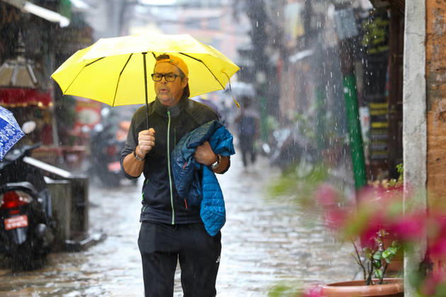 Cyclone Arnab s Impact: Continuous Rainfall Disrupts Daily Life Across Kathmandu Valley A pedestrian walks through Patan carrying an umbrella during rainfall in Lalitpur, Nepal, on October 31, 2026. Continuous rain has disrupted daily activities across the Kathmandu Valley. Lalitpur Bagmati Nepal  Copyright: xSubaasxShresthax originalFilename: shrestha-cyclonea261031_npEdP.jpg
