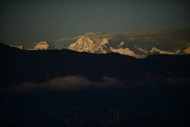 Mountains Seen As After To Intensify Rainfall Stopped Due To Influence Of Cyclone Arnab Mountains are visible after intensified rainfall stopped due to the influence of Cyclone Arnab in Kathmandu, Nepal, on October 31, 2026. The cyclone brought heavy precipitation to the region, prompting the Department of Hydrology and Meteorology to issue warnings of heavy rainfall. Kathmandu NP Nepal  Copyright: xNarayanxMaharjanx originalFilename: maharjan-mountain261031_npuNS.jpg